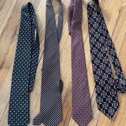 4 ties bundle in great condition  