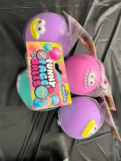Funny face balls