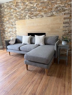FREE DELIVERY 🚚 Modern Gray Reversible Chaise Sectional Couch Sofa Apartment