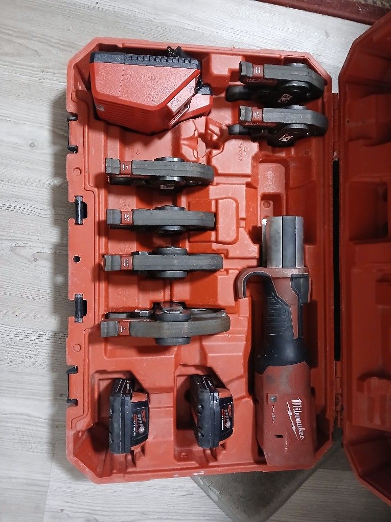 Milwaukee Tool Press