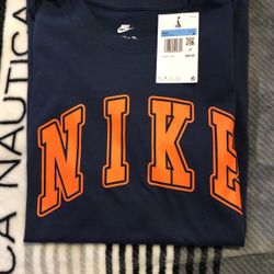 Nike Logo Tee 