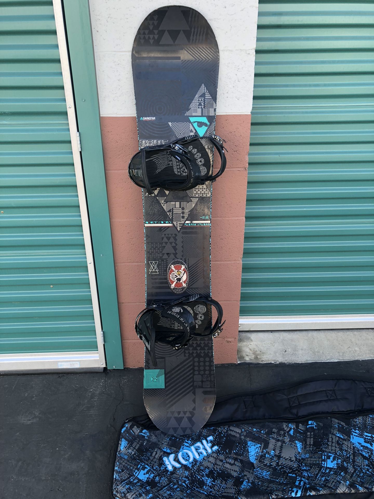 K2 Darkstar 159” Snowboard, Forum Republic bindings and Kore Bag