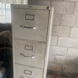 FREE Rusted Filing Cabinet 