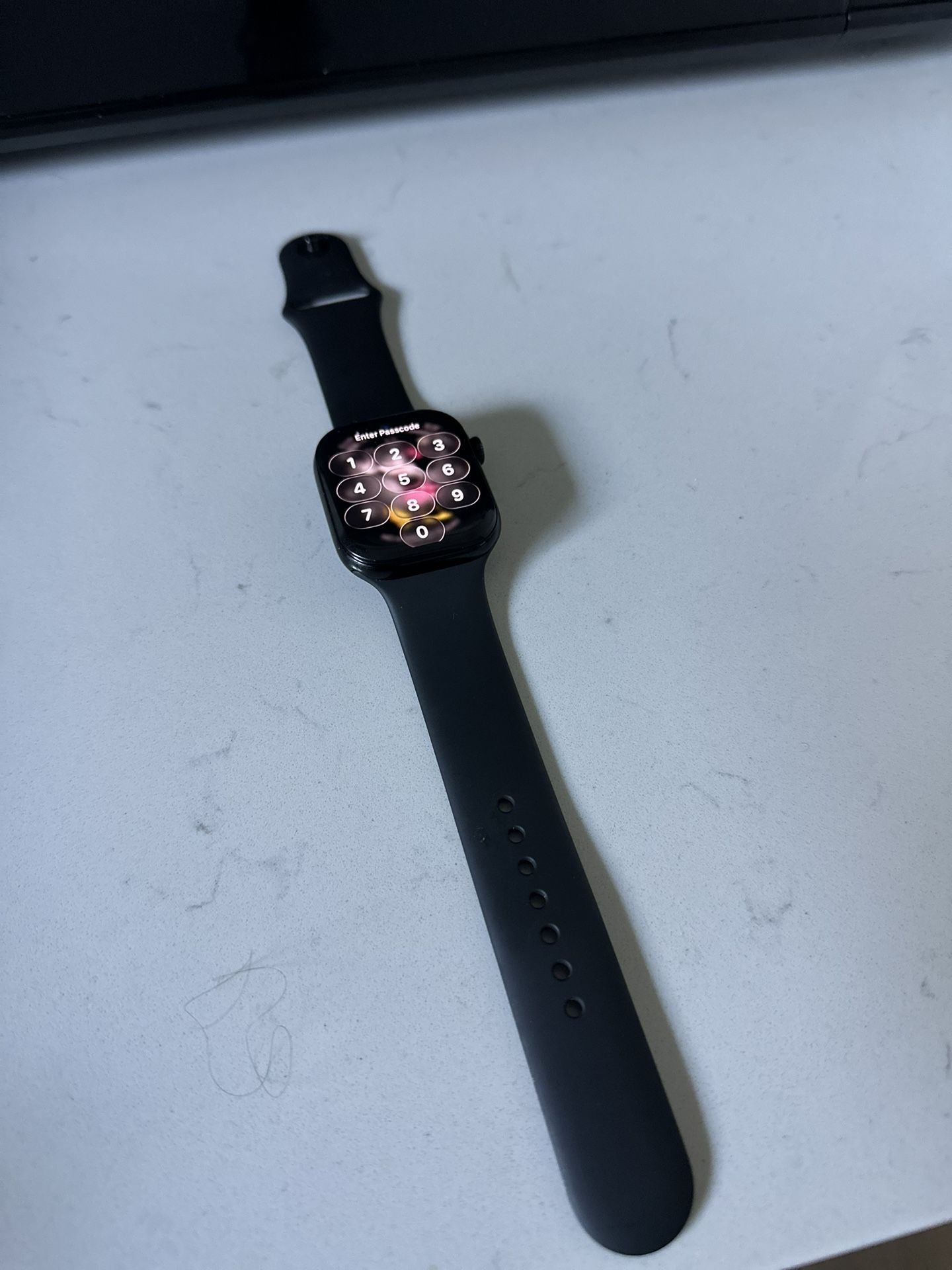Apple Watch 10mm (LTE/BLUETOOTH)