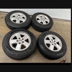 4 — 245/70r17 5x5 5x127 Stock Jeep Grand Cherokee Wrangler JK JL Gladiator Wheels Rims Tires!!!!!!