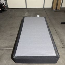 Twin Bed With Box Frame