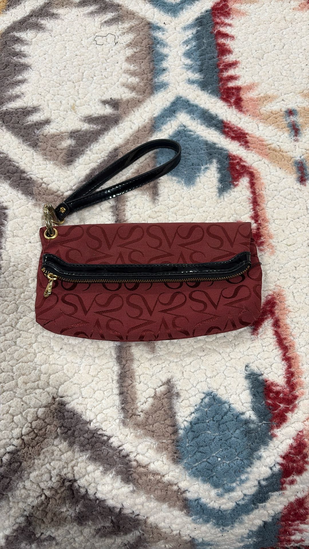 Simply Vera Wang Magnetic Fold-Over Wristlet/Wallet Clutch Deep Red Wine Color. 