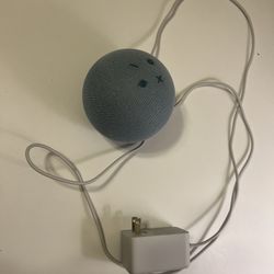 Amazon Echo Dot (5th Gen) with Clock – Cloud Blue – Excellent Condition – New Tampa Area