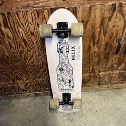 Landyachtz Dinghy Cruiser Skateboard 