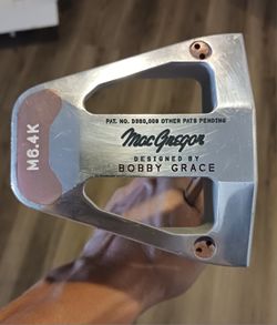 Golf Club Right-Handed MacGregor Bobby Grace V-Foil M6-4K Putter, Center-Shafted Face-Balanced, Aluminum Head