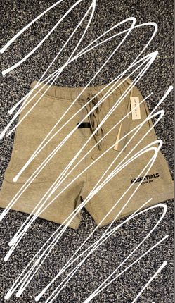 Essentials Short Men