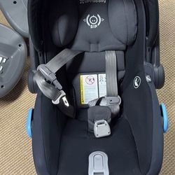 Uppa baby Car seat And 2 Bases 