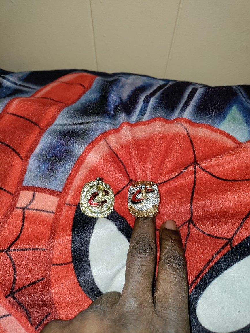 Cavs Ring And Pendant