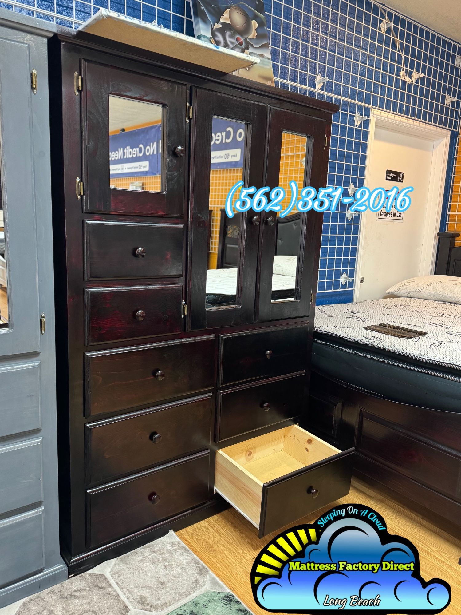 Cherry XL wardrobe Pinewood Ropero New Closet