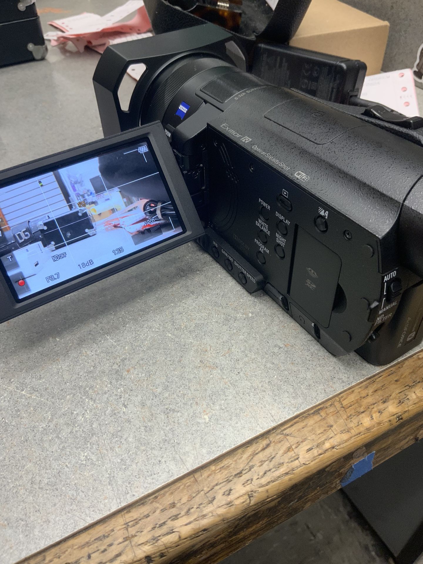 Sony HDR-CX900 HD Handheld Camcorder With Charger Camera 