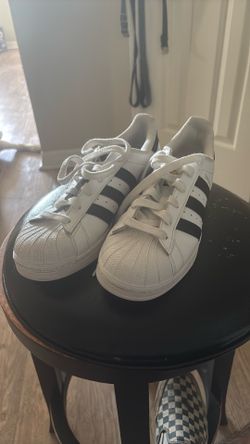 Adidas women shoe