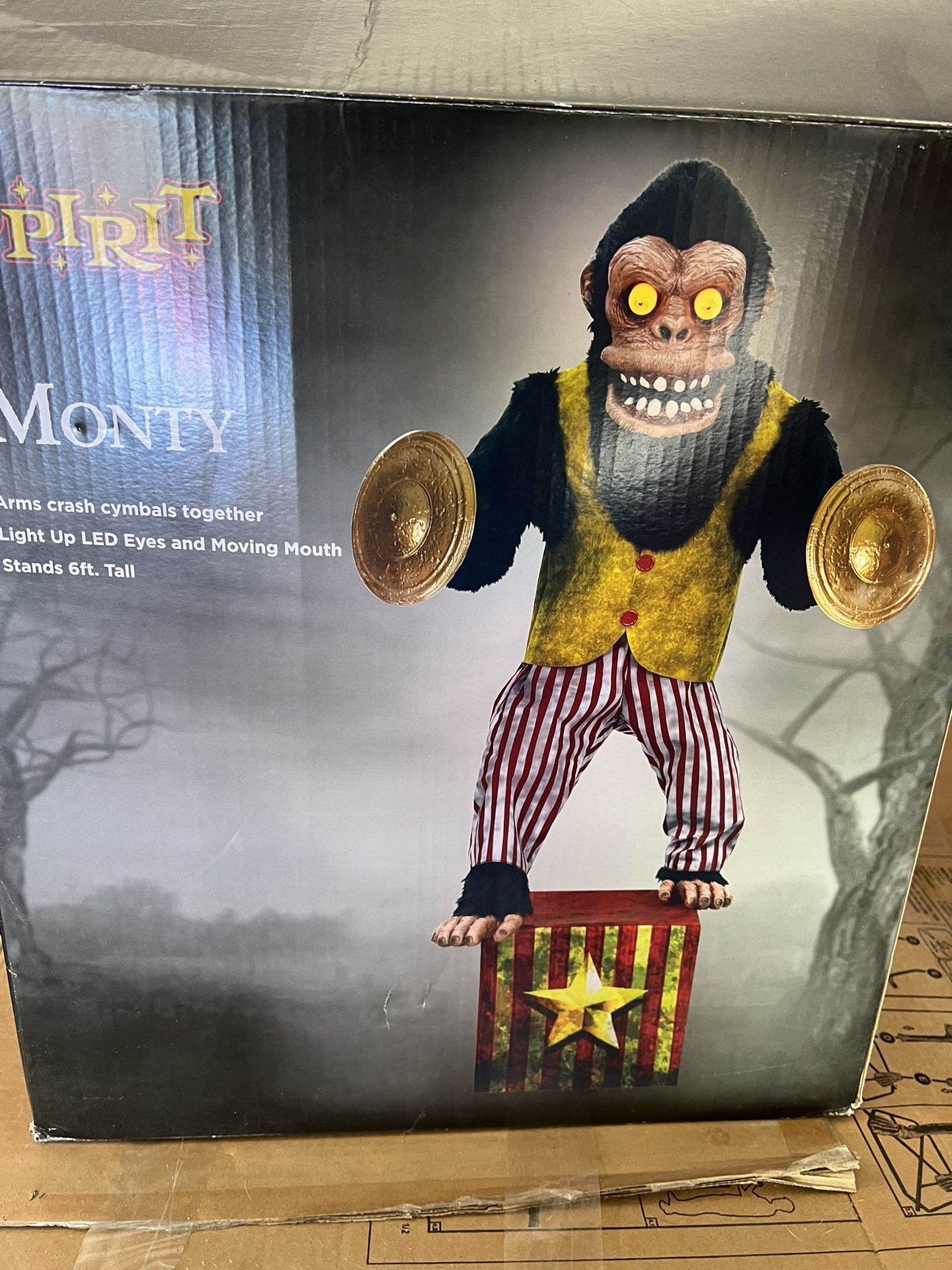 Monty Animatronic