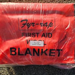 BTPCO Fire & First Aid Emergency Blanket W/ Fyr-Glo™ Pouch AMAZIN DEAL! SEE!