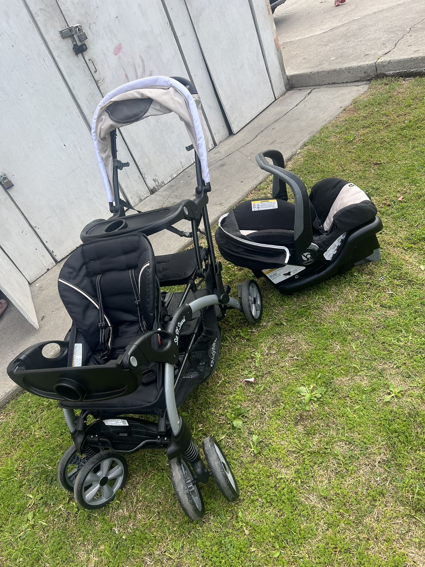 Double Stroller 
