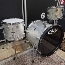 Pacific CX DW Maple drumset