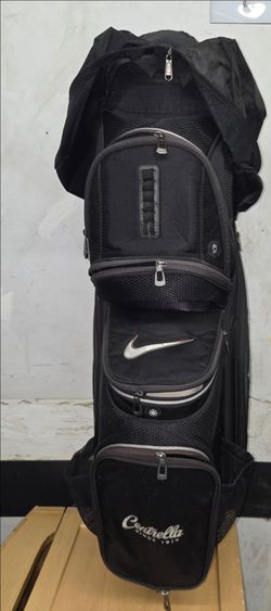 black Nike Golf Performance Cart Bag
