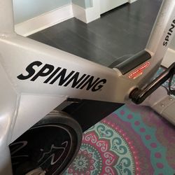 🌟 Spin Bike - Spinner - High Quality Gym Spin Bike 🌟