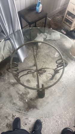 Glass Round Table
