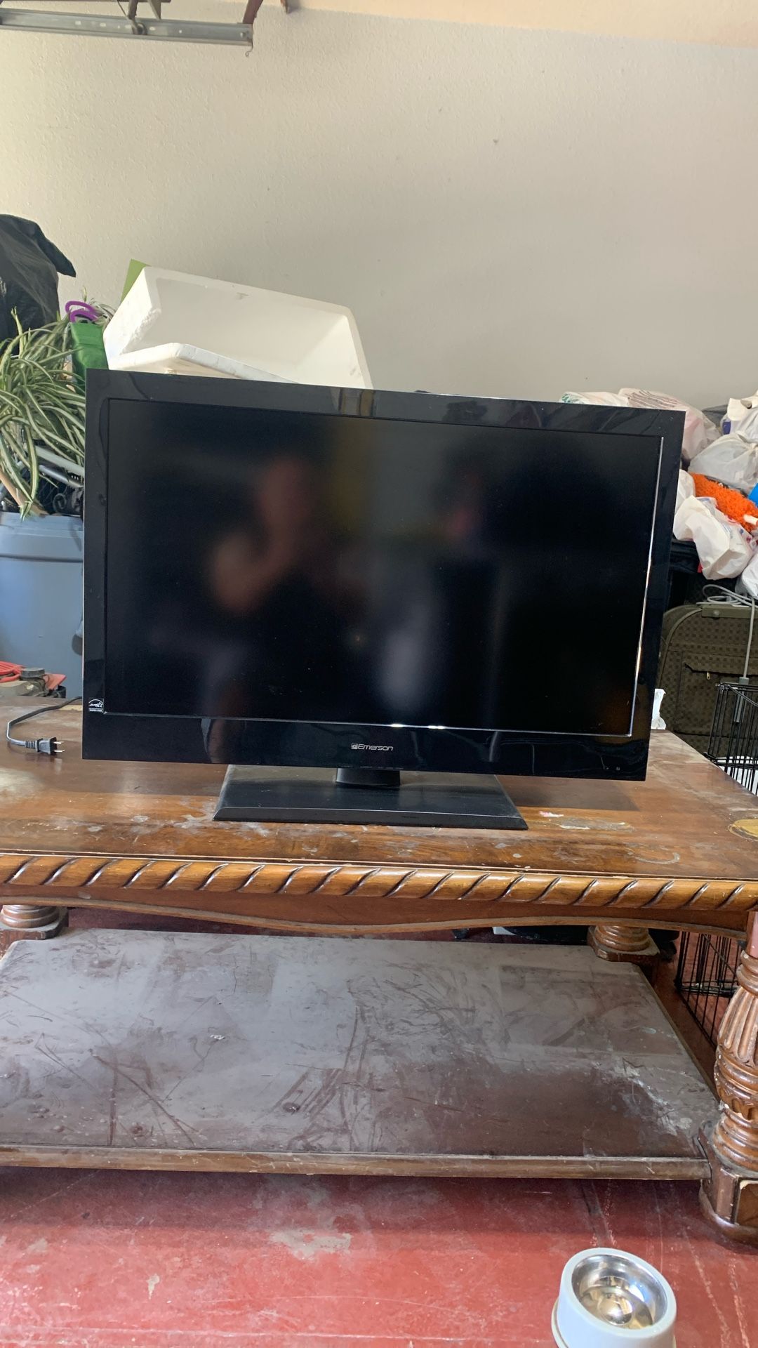 Emerson Tv