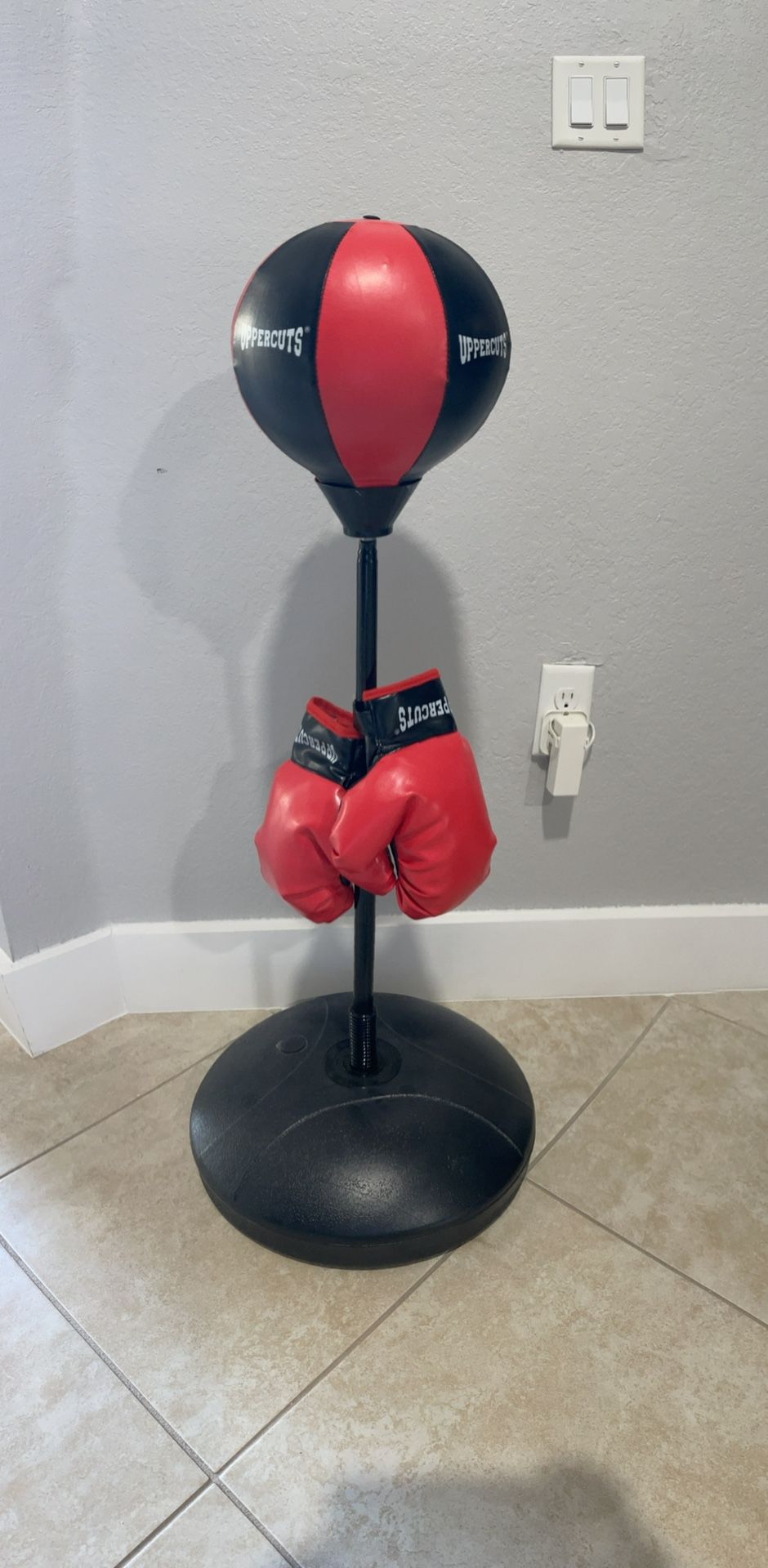 Uppercuts punch and play set