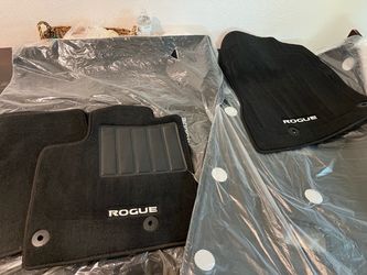 Nissan Rogue Floor Mats Set brand new