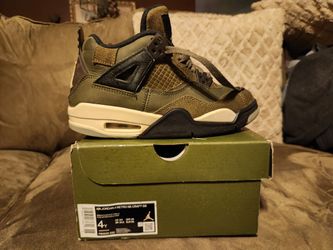 Jordan 4 Retro 4Y medium olive