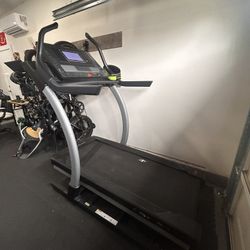 Nordictrack x22i Treadmill