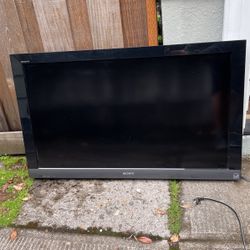 40” Sony TV 