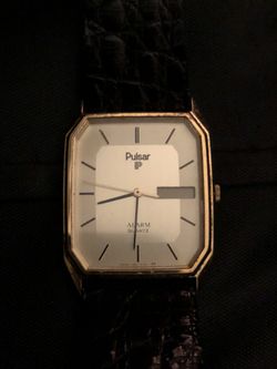 Vintage Gold Toned Pulsar 