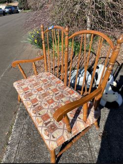 Vintage colonial style love seat bench