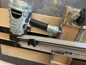 Metabo Framing Nailer.  Has A Leak 