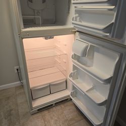 Kenmore Refrigerator  18 Cf