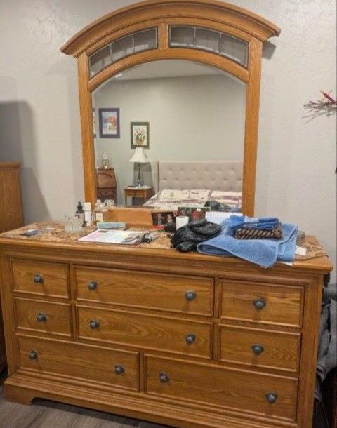 Complete Bedroom Set $50. For All Pick Up TODAY!! Rancho Bernardo