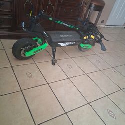 Scooter Electrico Esta Como Nuevo