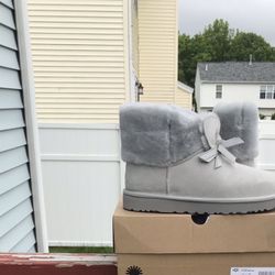 UGG Classic Mini II CNY