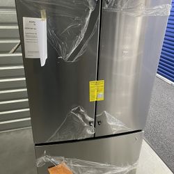 Refrigerators / Freezers GE 27 cu. ft. French Door Refrigerator