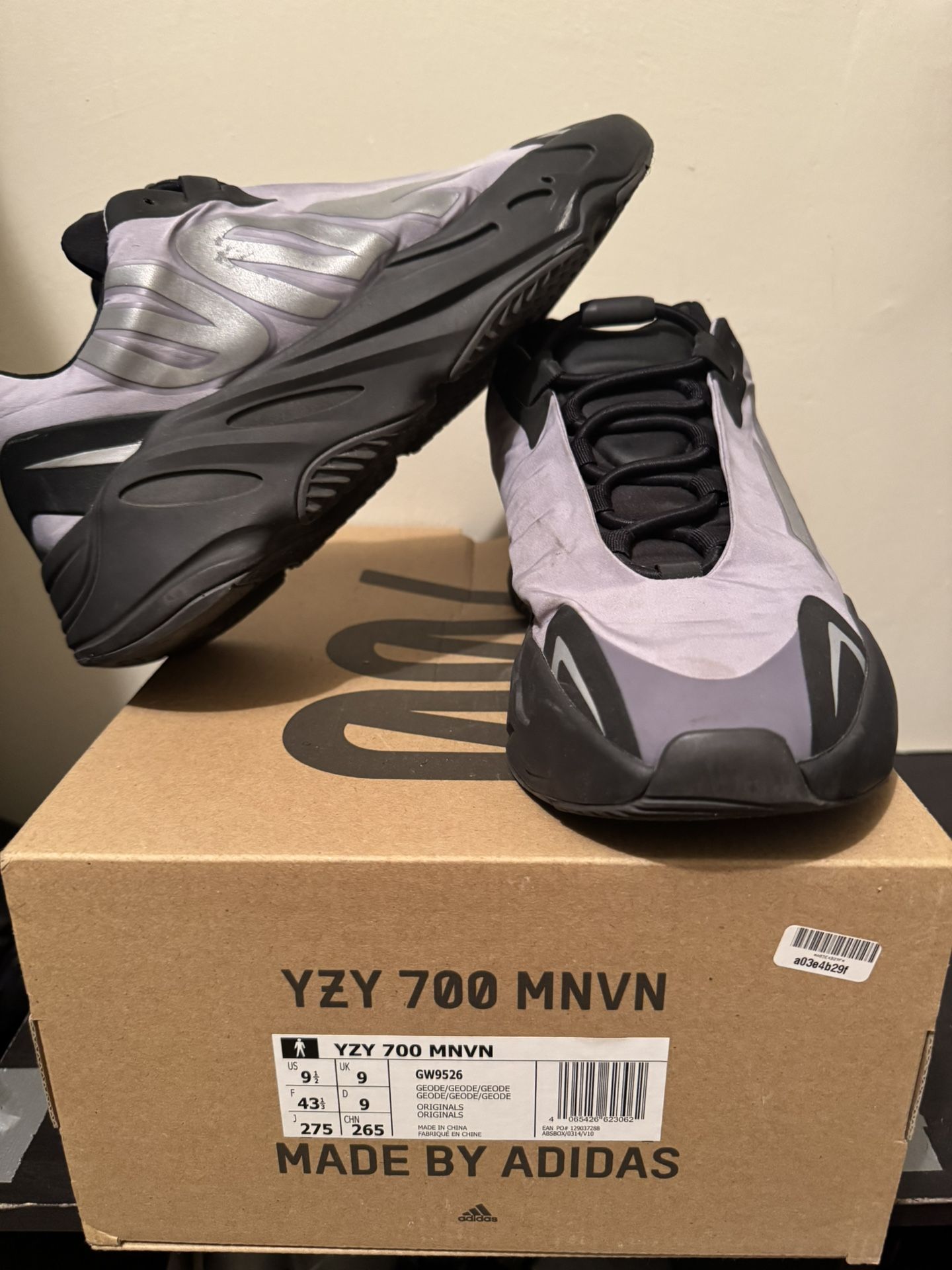 Yeezy 700 Boost MNVN (Geode) - Main Image