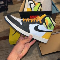 Jordan 1 Volt 