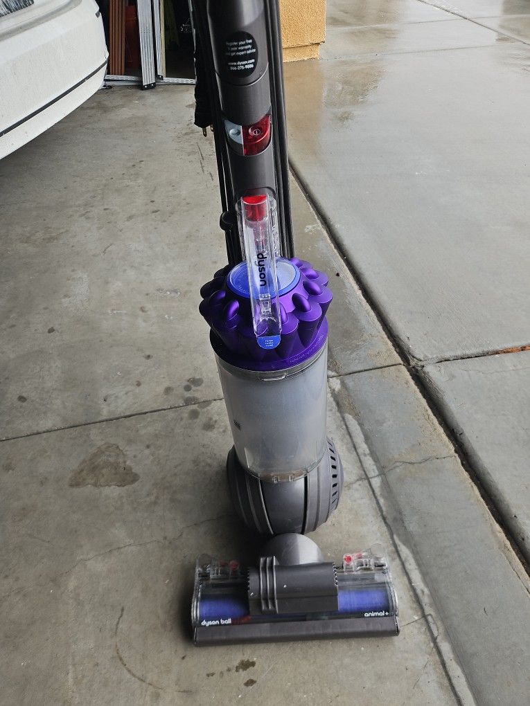Dyson Ball Animal Origin vacuum cleaner