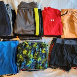 Boys 10/12 Medium Clothes (44 Pieces)