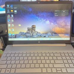 Newer HP 15 - 32 RAM 64 Bit