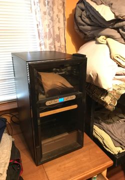 Aficionado wine cooler unit