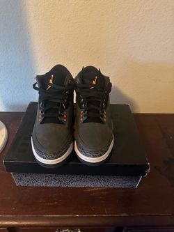 Air Jordan 3 Retro Sneakers