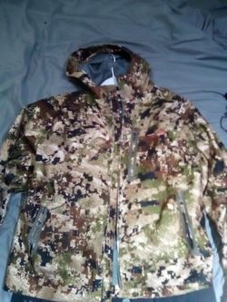 Sitka Large Goretex Shell
