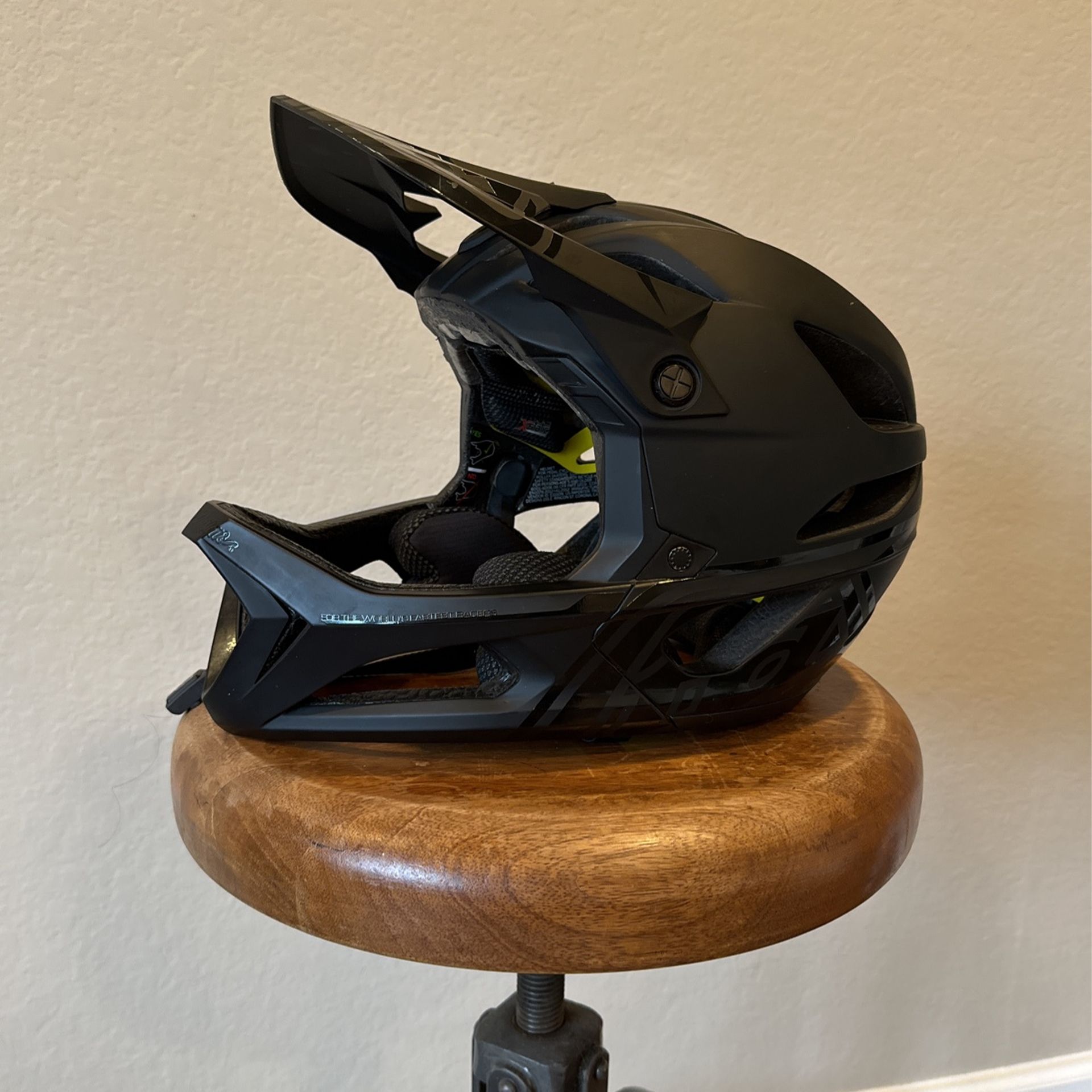 Troy Lee Designs Full Face Helmet